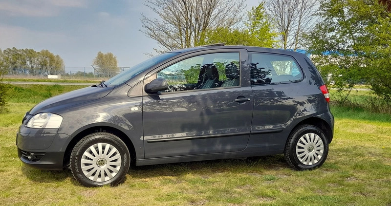 Volkswagen Fox cena 7500 przebieg: 236574, rok produkcji 2005 z Tczew małe 562